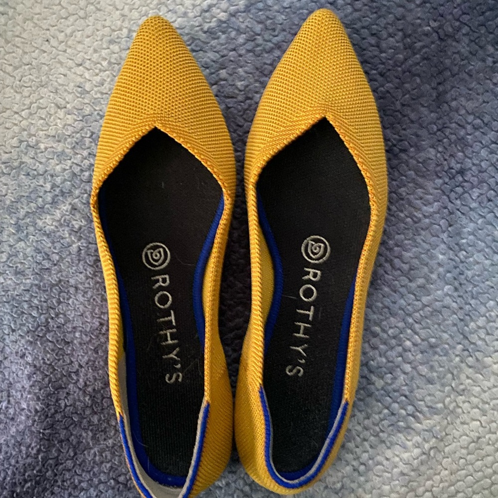 Rothy's GUC Marigold Point, size 7